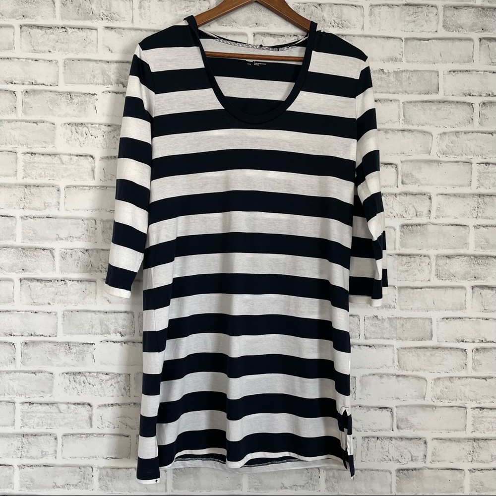 Gap Hooded Long Length T-Shirt NAVY and WHITE Size LARGE #BB331